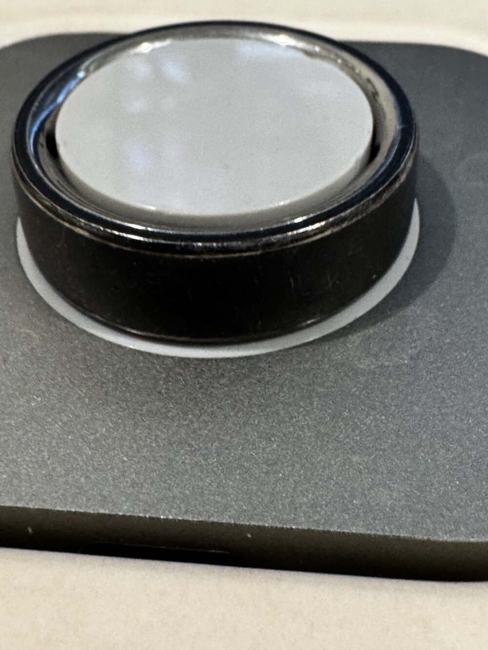 Oura Ring 4 (size 12)